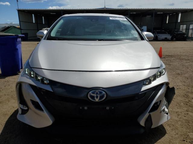 JTDKARFP8H3011529 - 2017 TOYOTA PRIUS PRIM ვერცხლისფერი ფოტო 5