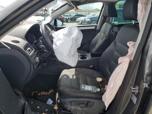 WVGEF9BP6ED014984 - 2014 VOLKSWAGEN TOUAREG V6 GRAY photo 7