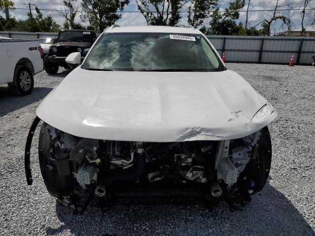 LRBAZLR47MD195979 - 2021 BUICK ENVISION PREFERRED WHITE photo 5