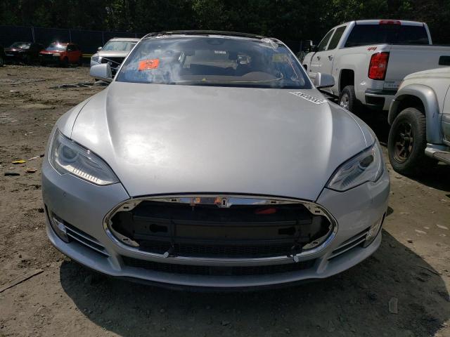 5YJSA1H28FF083379 - 2015 TESLA MODEL S 85D SILVER photo 5