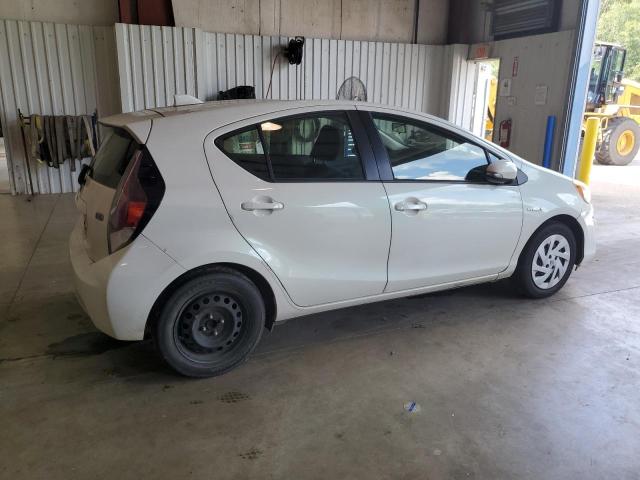 JTDKDTB35G1116465 - 2016 TOYOTA PRIUS C WHITE photo 3