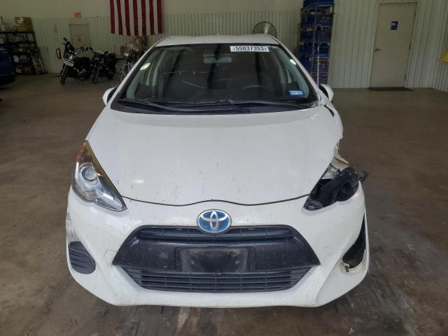 JTDKDTB35G1116465 - 2016 TOYOTA PRIUS C WHITE photo 5