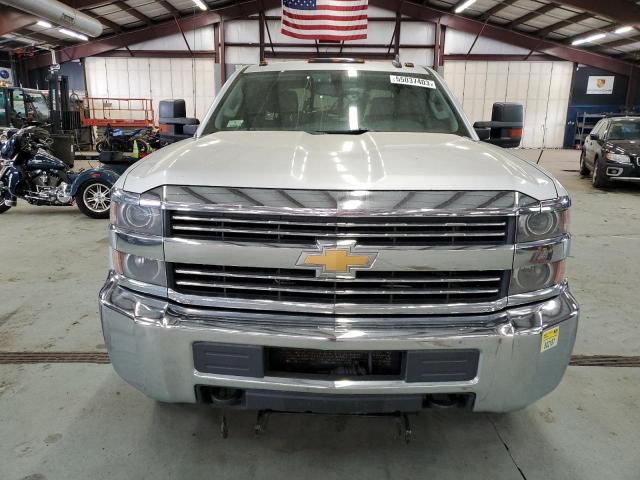 1GC4KYC83GF164930 - 2016 CHEVROLET SILVERADO K3500 SILVER photo 5