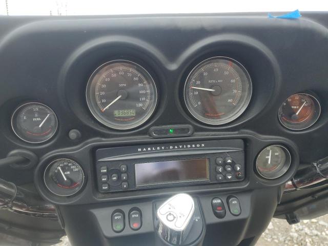 1HD1FC4188Y692270 - 2008 HARLEY-DAVIDSON FLHTCUI 红色 照片 7