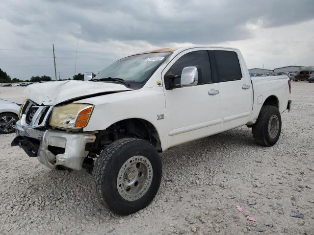 2004 NISSAN TITAN XE, 