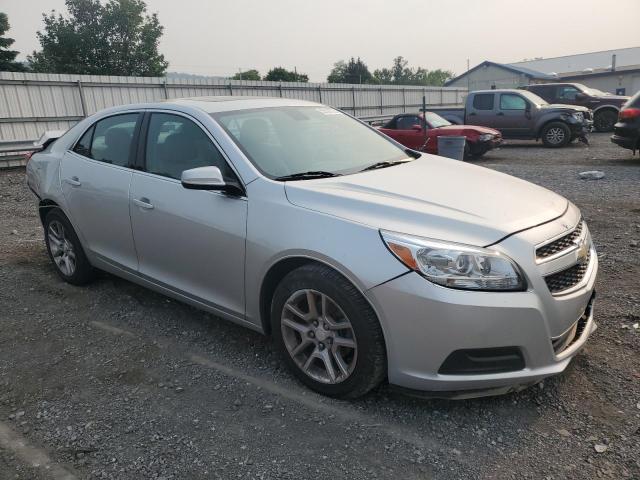 1G11D5RR5DF103708 - 2013 CHEVROLET MALIBU 1LT SILVER photo 4