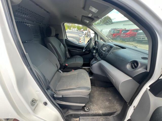 3N63M0ZN2FK699887 - 2015 CHEVROLET CITY EXPRE LT 白色 照片 5