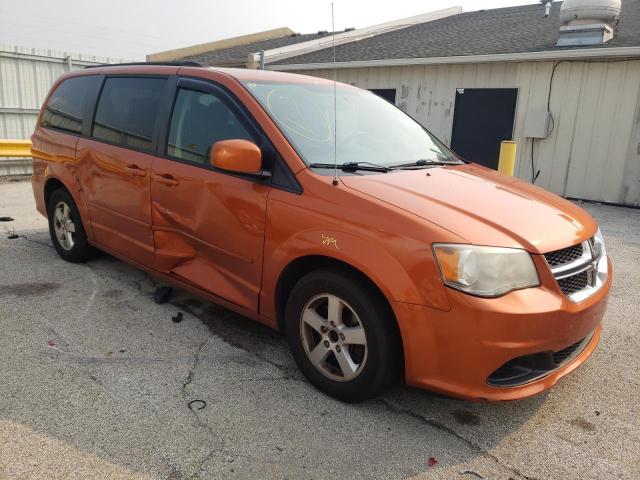 2D4RN3DGXBR711153 - 2011 DODGE GRAND CARA MAINSTREET ORANGE photo 4