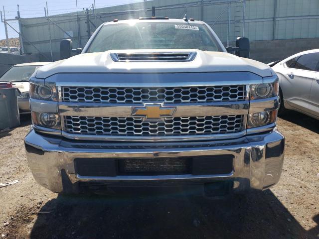 1GB4KVCY3KF115979 - 2019 CHEVROLET SILVERADO K3500 WHITE photo 5