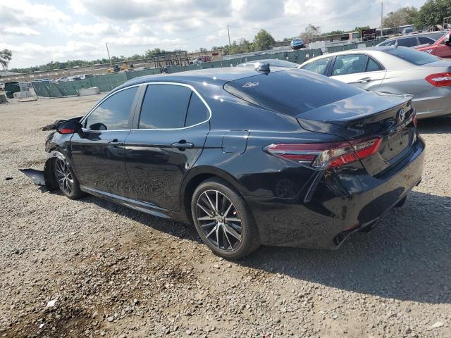 4T1T11AK7PU823085 - 2023 TOYOTA CAMRY SE NIGHT SHADE BLACK photo 2