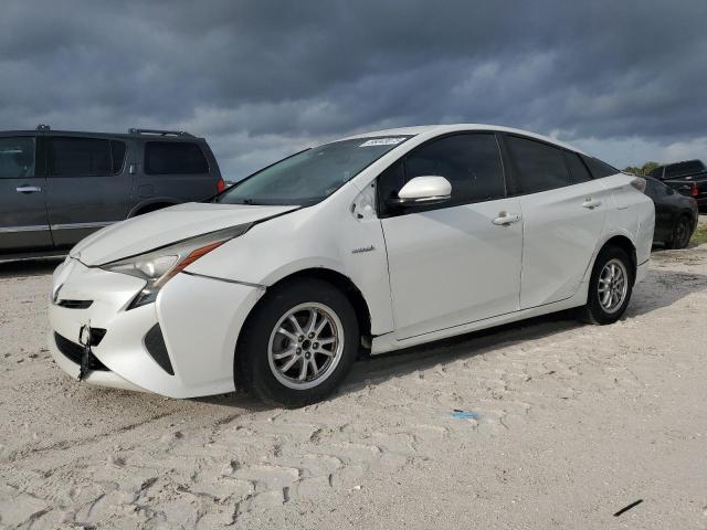 2016 TOYOTA PRIUS, null