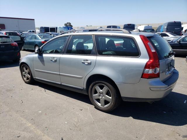 YV1MJ682672312615 - 2007 VOLVO V50 T5 SILVER photo 2