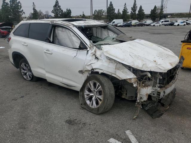 5TDKKRFH2FS090553 - 2015 TOYOTA HIGHLANDER XLE WHITE photo 4