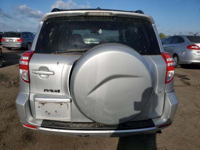 2T3BF4DV6BW136152 - 2011 TOYOTA RAV4 SILVER photo 6