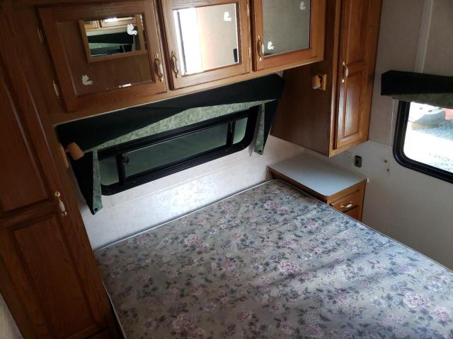 4N11S252220115031 - 2002 ARCTIC CAT TRAILER WHITE photo 6