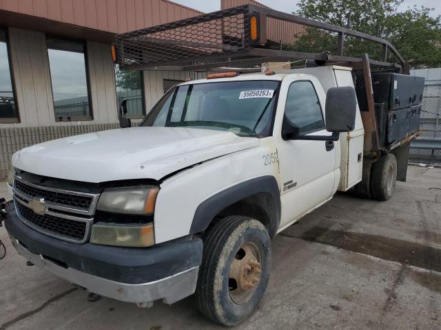 1GBJC34D57E142064 - 2007 CHEVROLET SILVERADO C3500 WHITE photo 1