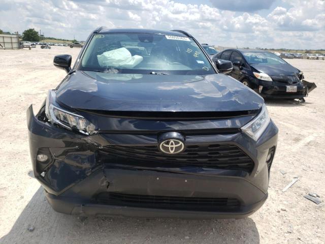 2T3W1RFVXMW121490 - 2021 TOYOTA RAV4 XLE BLACK photo 5