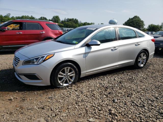 5NPE24AF9GH350668 - 2016 HYUNDAI SONATA SE SILVER photo 1