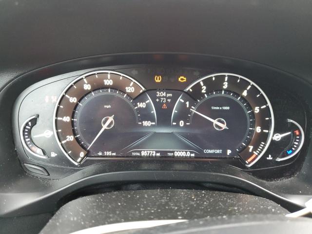 5UXTR9C5XJLC76444 - 2018 BMW X3 XDRIVE30I WHITE photo 9