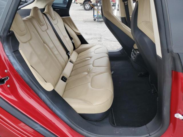 5YJSA1AC2DFP10593 - 2013 TESLA MODEL S 红色 照片 10