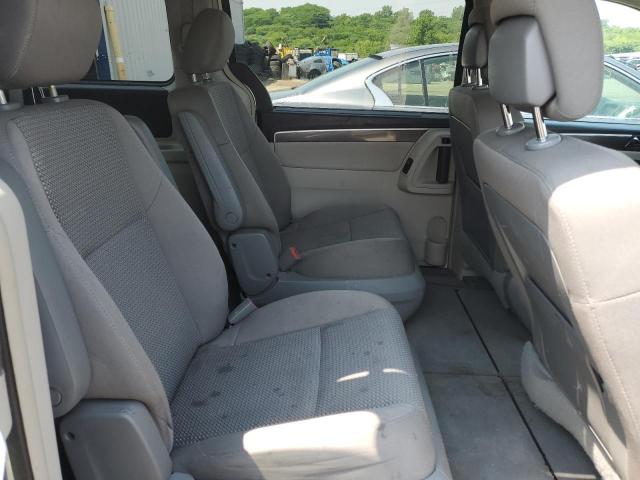 2V4RW4DG6BR626087 - 2011 VOLKSWAGEN ROUTAN S თეთრი ფოტო 11