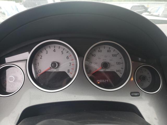 2V4RW4DG6BR626087 - 2011 VOLKSWAGEN ROUTAN S თეთრი ფოტო 9