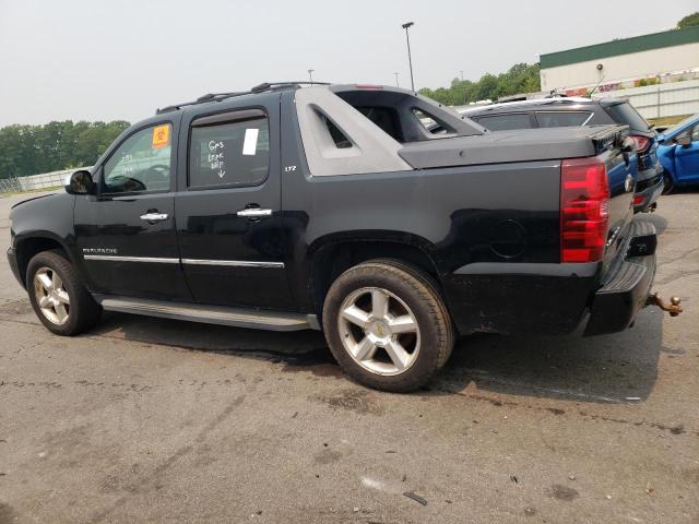 3GNTKGE34BG168636 - 2011 CHEVROLET AVALANCHE LTZ BLACK photo 2