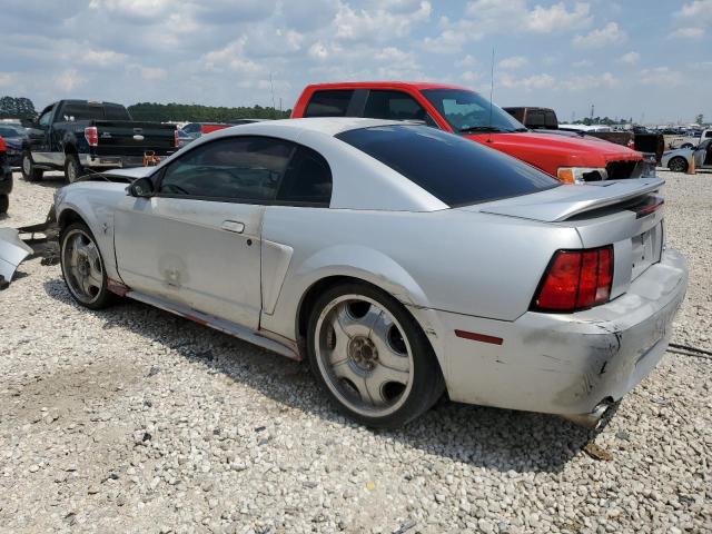 1FAFP4047YF165378 - 2000 FORD MUSTANG SILVER photo 2