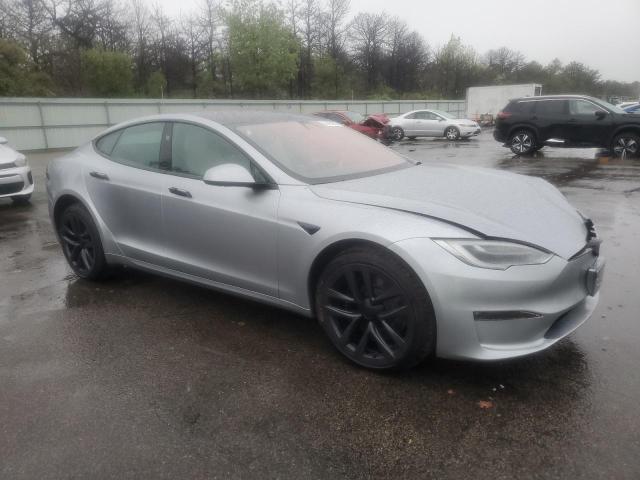 5YJSA1E53RF542174 - 2024 TESLA MODEL S SILVER photo 4