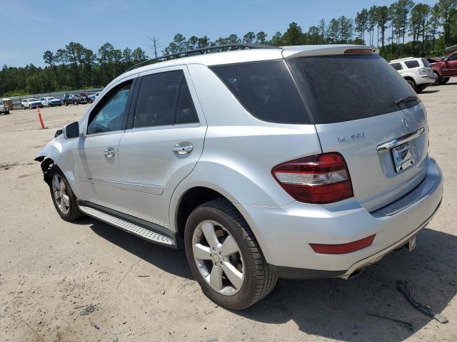 4JGBB8GB5BA697876 - 2011 MERCEDES-BENZ ML 350 4MATIC SILVER photo 2