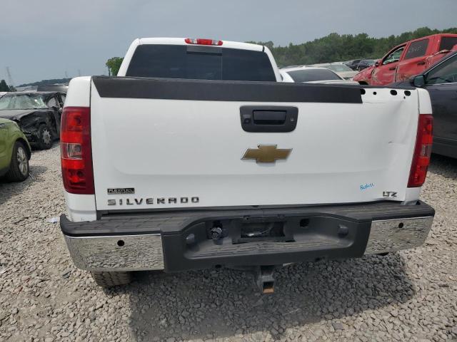 1GCRCTE05BZ279310 - 2011 CHEVROLET SLVRD C1500 LTZ WHITE photo 6