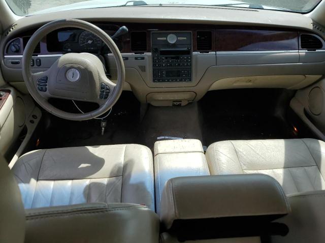 1LNHM81W74Y659785 - 2004 LINCOLN TOWN CAR EXECUTIVE Silber Foto 8