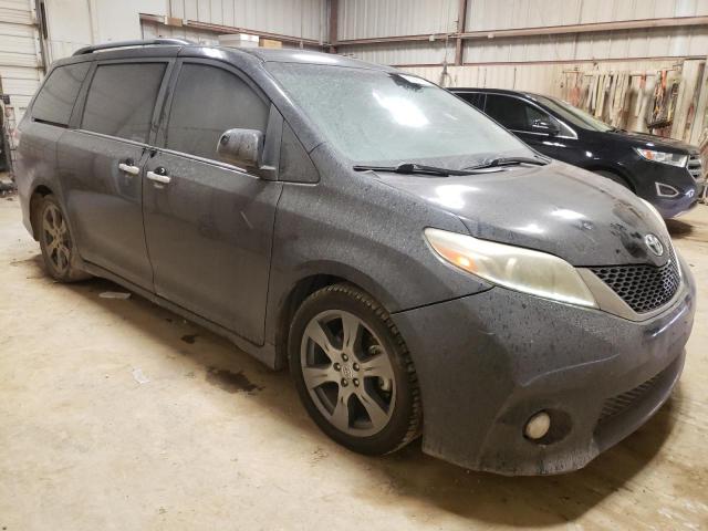 5TDXZ3DC8HS811600 - 2017 TOYOTA SIENNA SE BLACK photo 4