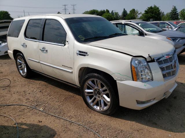 1GYUKDEF2AR149324 - 2010 CADILLAC ESCALADE PLATINUM WHITE photo 4