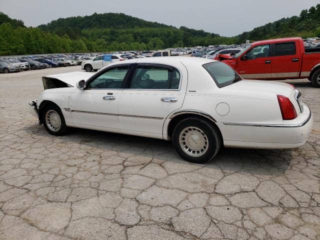 1LNHM81WXYY919179 - 2000 LINCOLN TOWN CAR EXECUTIVE WHITE photo 2