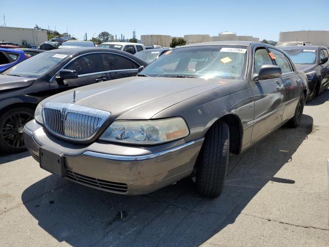 1LNHM81W14Y636907 - 2004 LINCOLN TOWN CAR EXECUTIVE GRAY photo 1