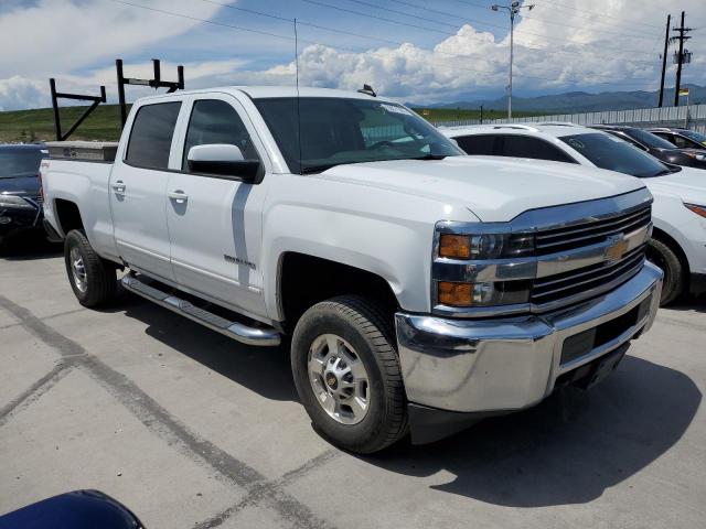 1GC1KVEG7JF172168 - 2018 CHEVROLET SILVERADO K2500 HEAVY DUTY LT WHITE photo 4