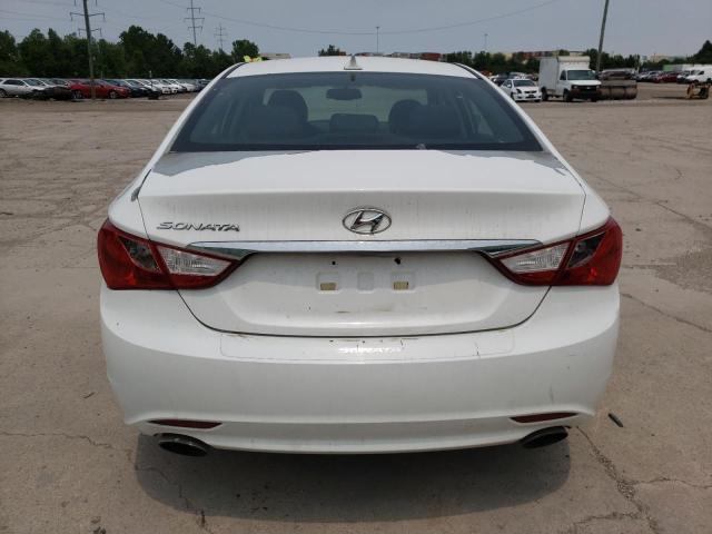 5NPEC4AC1DH692520 - 2013 HYUNDAI SONATA SE WHITE photo 6