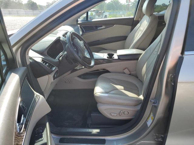 2LMPJ8LR6HBL33818 - 2017 LINCOLN MKX RESERVE Կրեմագույն լուսանկար 7