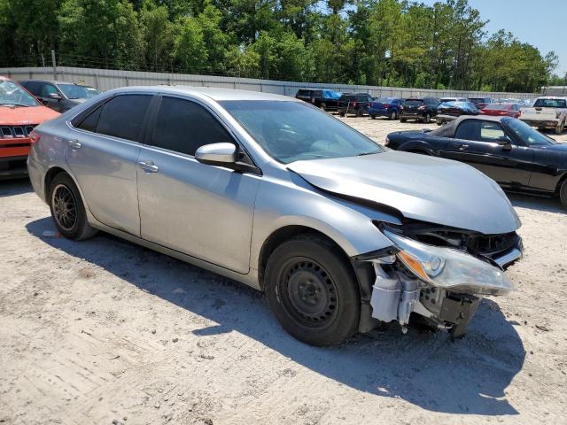 4T1BF1FK9GU536112 - 2016 TOYOTA CAMRY LE GRAY photo 4