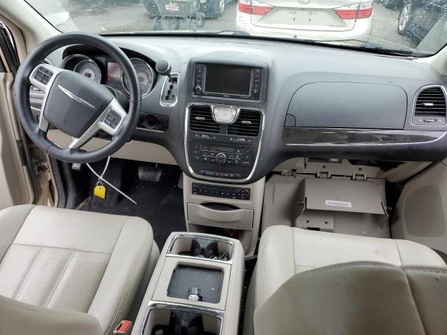 2C4RC1CGXDR590295 - 2013 CHRYSLER TOWN & COU TOURING L TAN photo 8