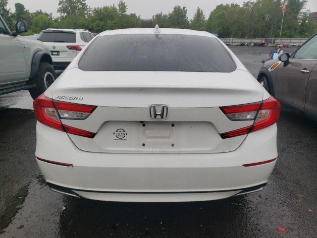 1HGCV1F12JA067524 - 2018 HONDA ACCORD LX WHITE photo 6