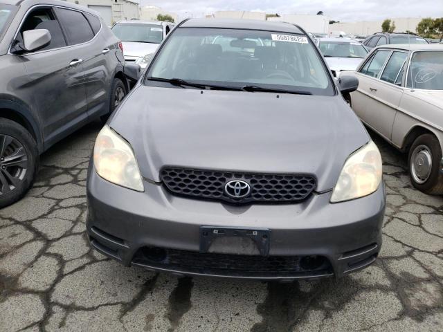 2T1KR32E14C203175 - 2004 TOYOTA MATRIX XR GRAY photo 5