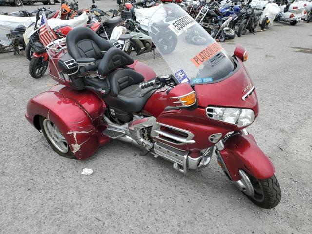 1HFSC470X3A206802 - 2003 HONDA GL1800 RED photo 1