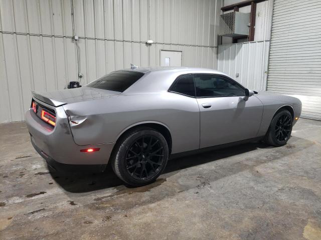 2C3CDZAGXJH259386 - 2018 DODGE CHALLENGER SXT SILVER photo 3