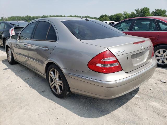 WDBUF70J75A670422 - 2005 MERCEDES-BENZ E 500 GOLD photo 2