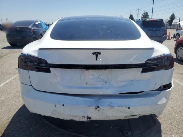 5YJSA1E42LF401157 - 2020 TESLA MODEL S WHITE photo 6