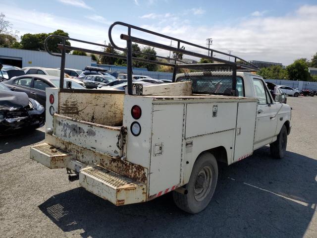 2FDHF37G6NCB00704 - 1992 FORD F-350 CREAM photo 3