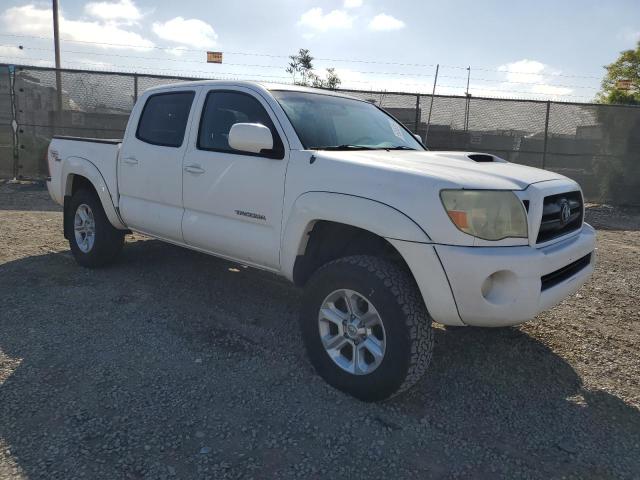5TEJU62N46Z278381 - 2006 TOYOTA TACOMA DOUBLE CAB PRERUNNER WHITE photo 4