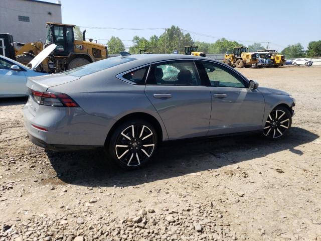 1HGCY2F86RA050585 - 2024 HONDA ACCORD TOURING HYBRID GRAY photo 3